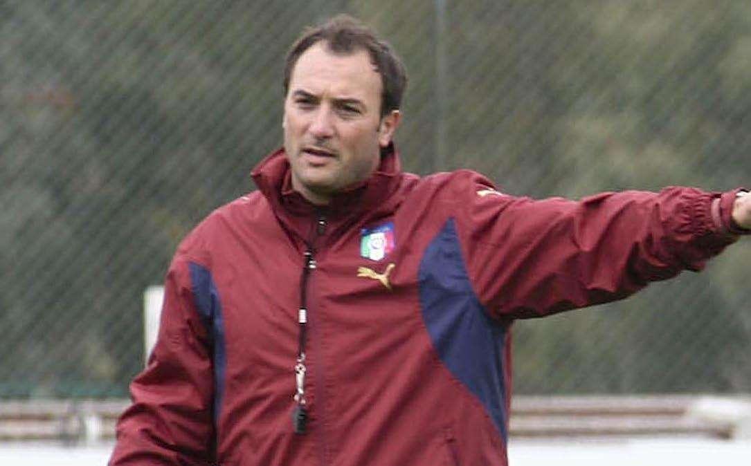 IL DOPPIO EX CASIRAGHI: "Stasera tifo Juve"