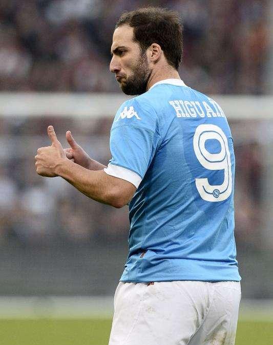 Napoli, Higuain: "Sogniamo lo scudetto"