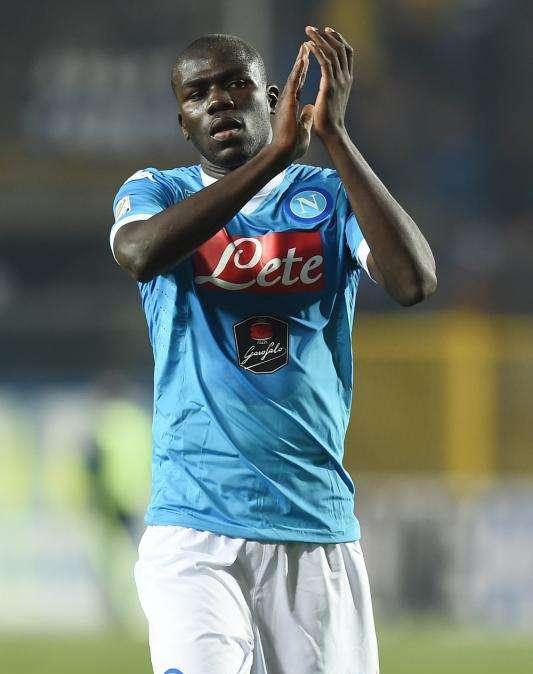Calciomercato Napoli, piove sul bagnato: L'agente di Koulibaly "Vuole andare via"