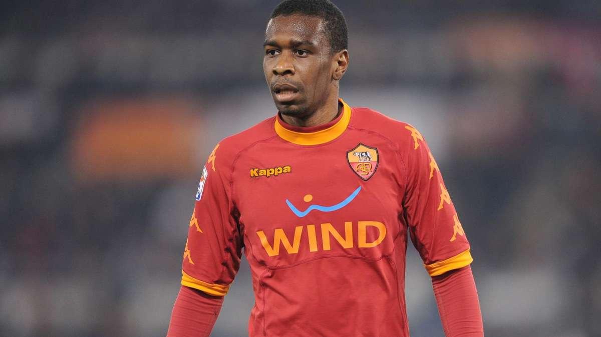 Roma, Juan: "Derby importantissimo, ci giochiamo la Champions"