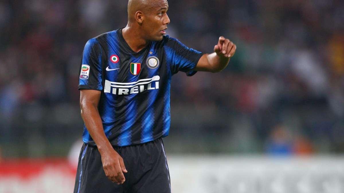 Inter, scambio Maicon-Benzema?