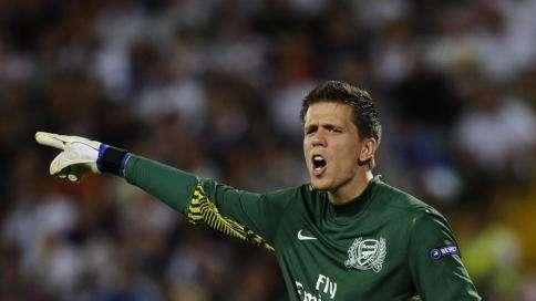 Arsenal, Szczesny si scusa per le parole del padre