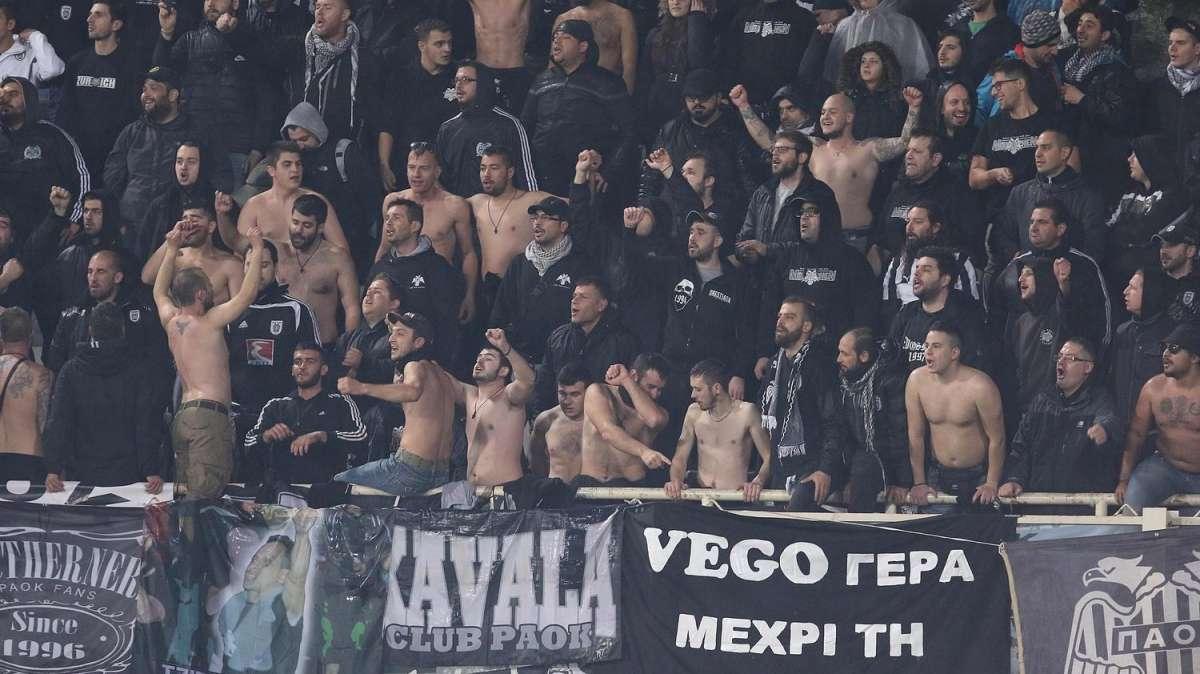 Il Paok presenta le nuove maglie per la stagione 2024/2025