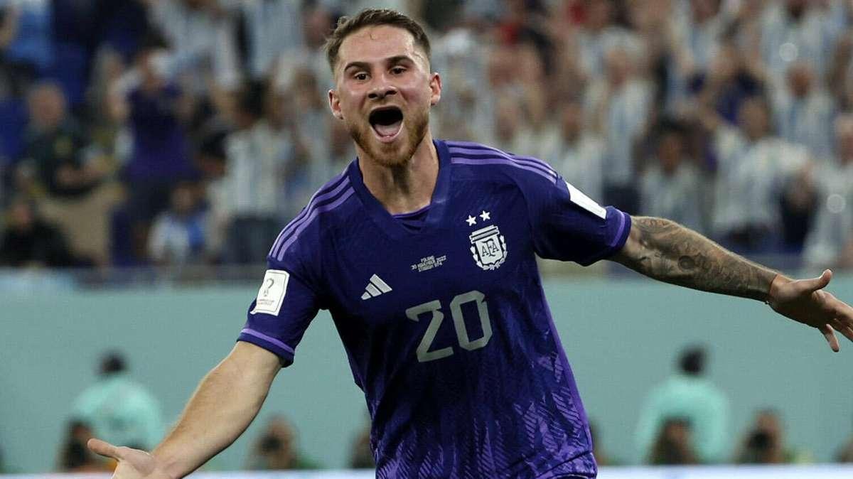 Liverpool, Mac Allister esalta Chiesa: "Dimostra la sua forza in ogni allenamento"