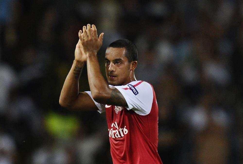 Arsenal, crack Walcott. Out sei mesi e addio Mondiali