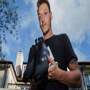 Adidas presenta il nuovo video di Mesut Ozil con le ACE 16+ Purecontrol