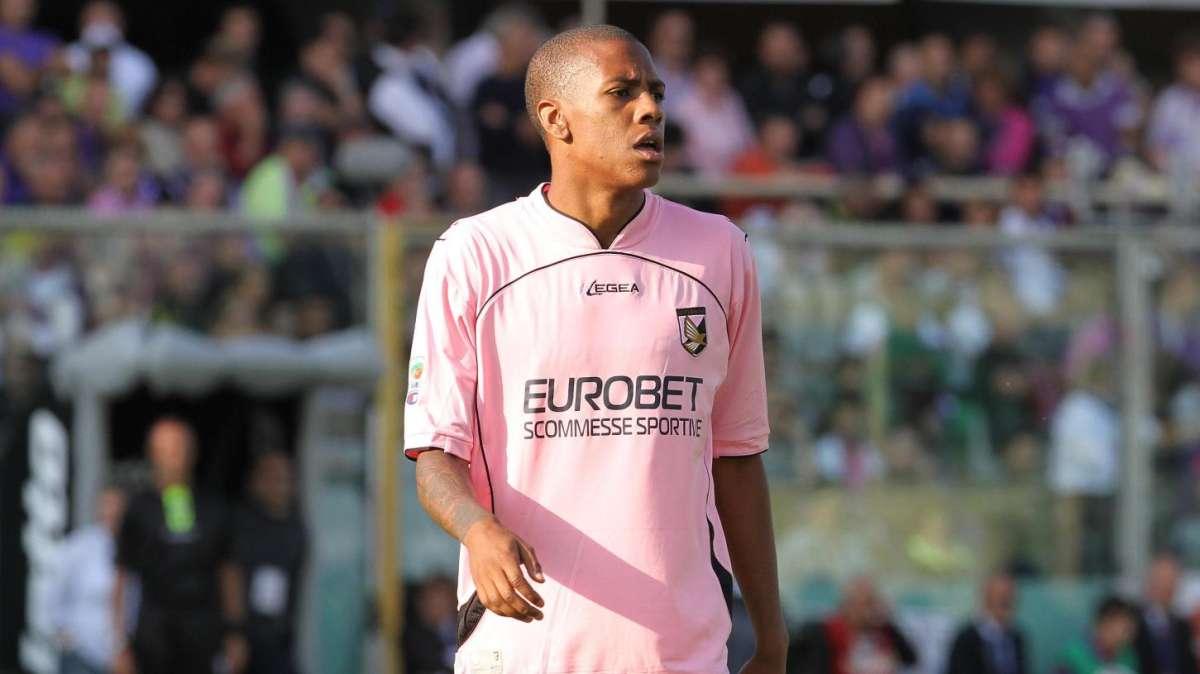 Palermo, Hernandez si propone all'Inter