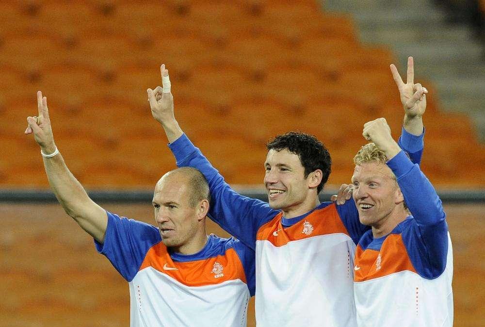 Milan, van Bommel strizza l'occhio al Tottenham