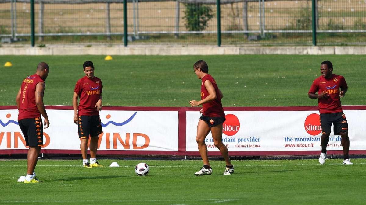 Roma, si rivede Julio Sergio. Palestra per Pizarro e Adriano