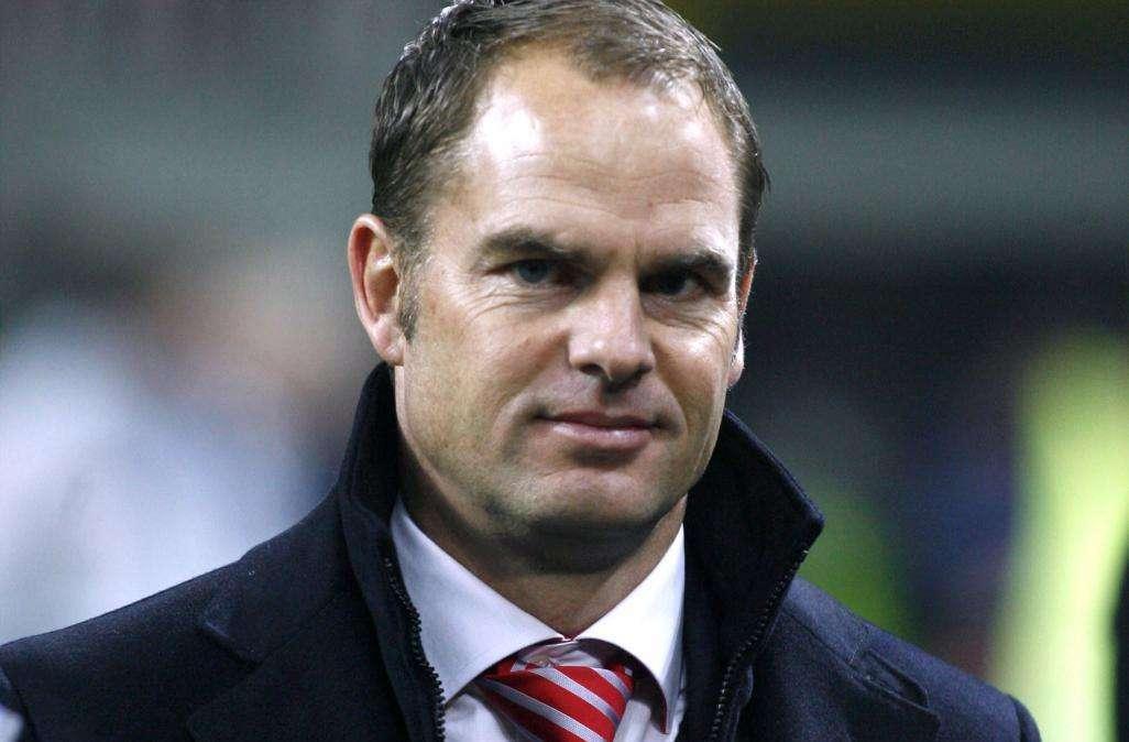 Ajax, De Boer: "Abbiamo la nostra filosofia ma non siamo stupidi"