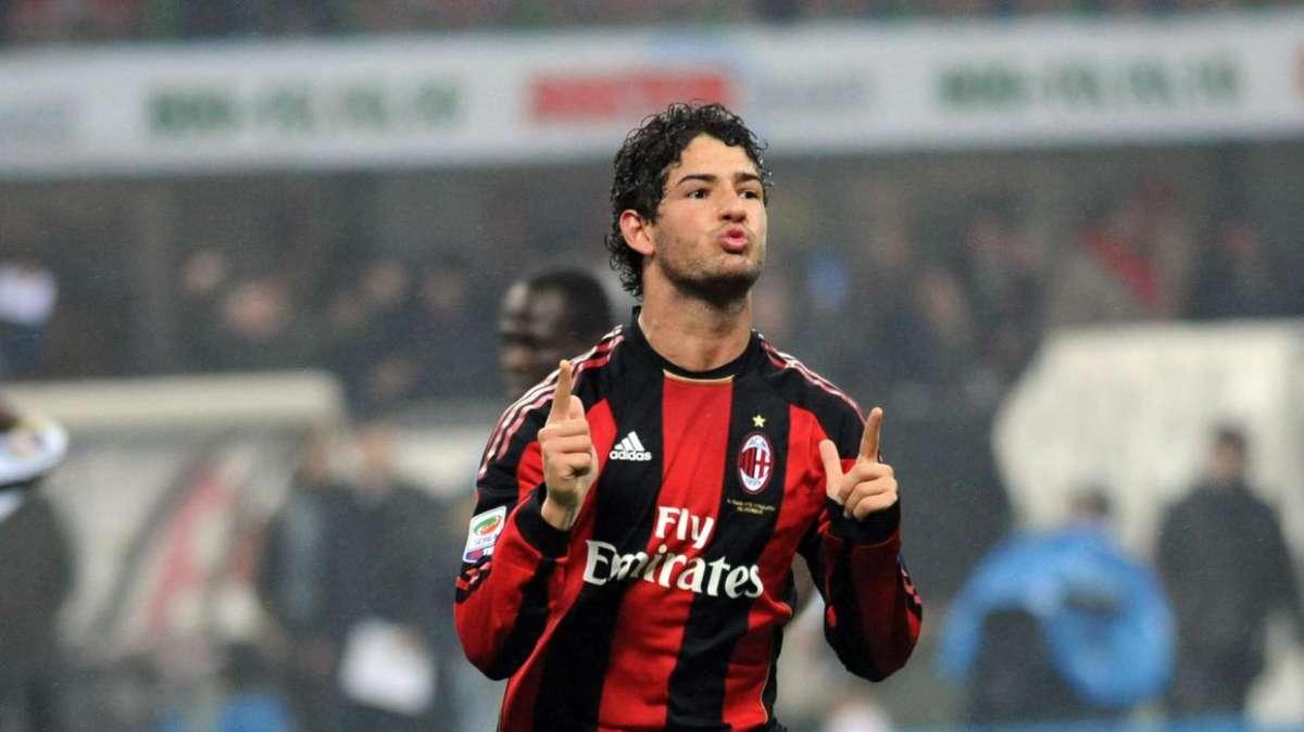 Milan, Pato tentato dalle sirene inglesi...