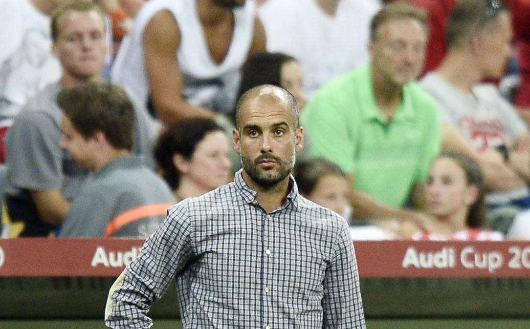 Il tiki-taka di Guardiola non dà alcun frutto e scatena le ire di Kaiser Franz. Vince il calcio italiano di Ancelotti