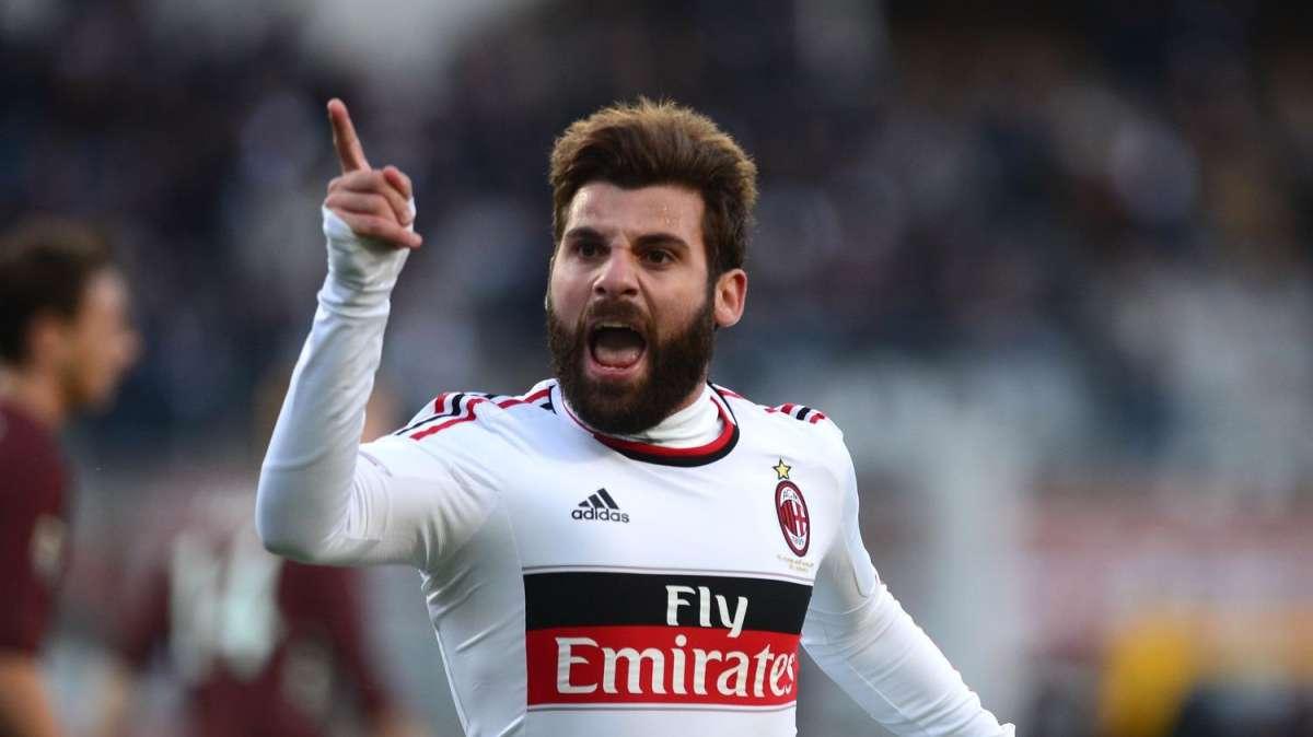 Nocerino non ne vuole sapere: "Che Berlusconi si sdoppi!"