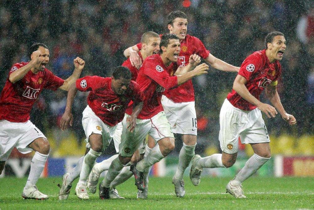 UFFICIALE: Manchester United, Giggs prolunga di un anno