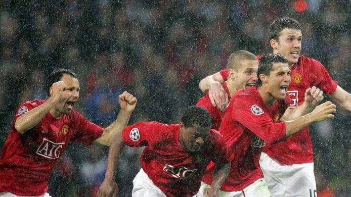 Man. United, Ferdinand lascia la nazionale?