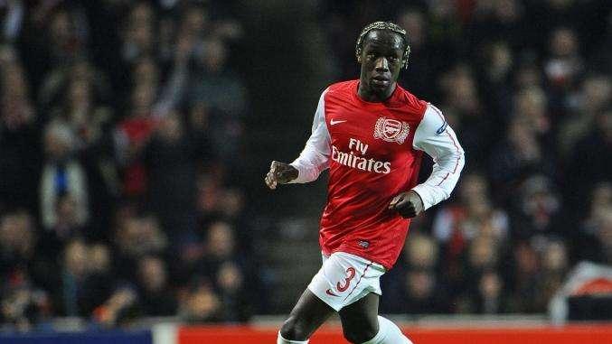 Manchester City, idea Sagna per la difesa