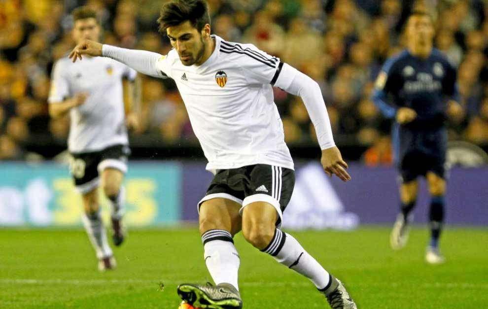 Juve, si allontana Andre Gomes