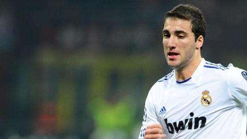Real, Higuain: "Lavoriamo con umiltà"