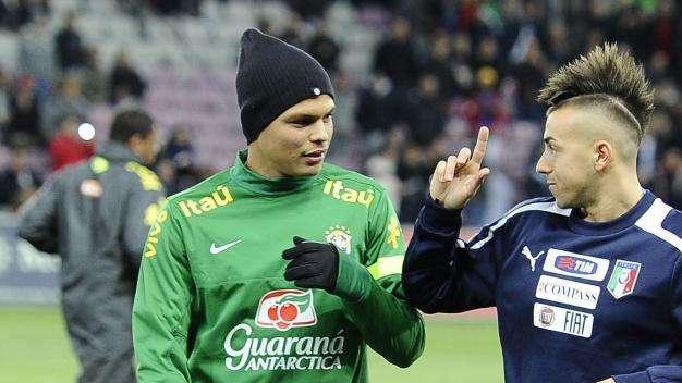 PSG, Thiago Silva torna a parlare del Barcellona