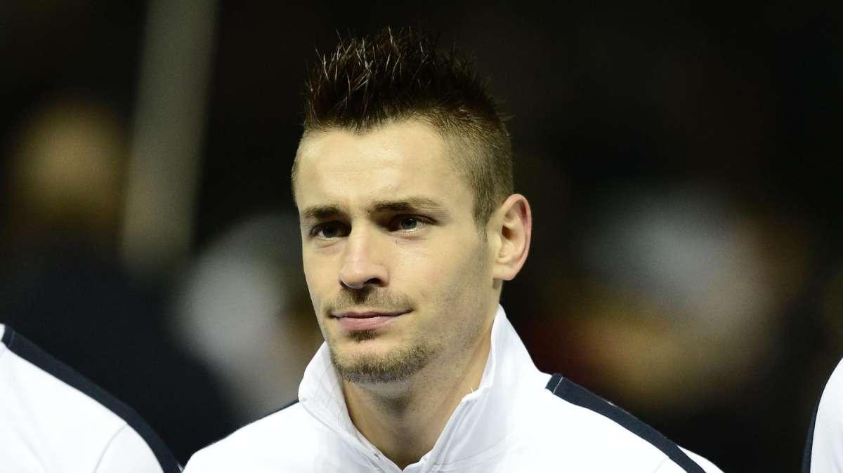 Juventus, dall'Inghilterra: pronto l'assalto decisivo a Debuchy