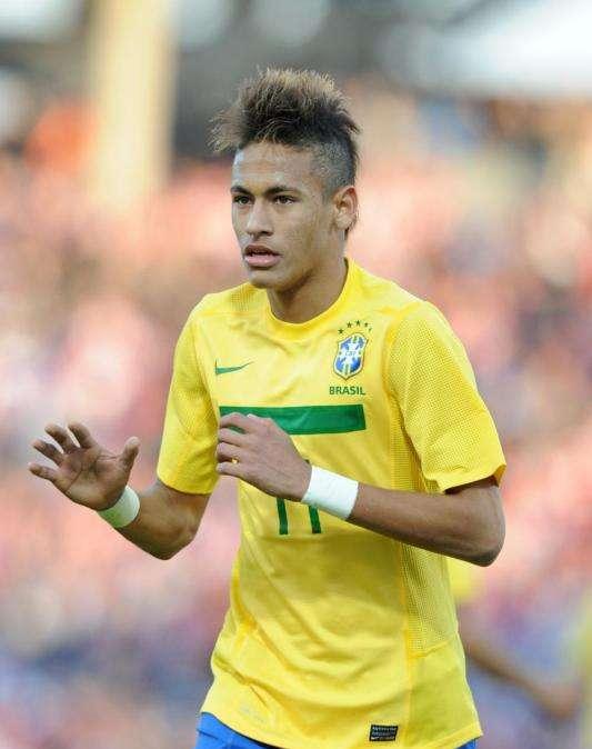 PSG, una clausola blocca Neymar