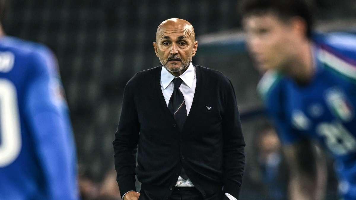 Spalletti: "Siamo l'Italia e abbiamo la possibilità di trovare 30 calciatori forti"
