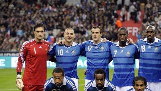 Chelsea, Malouda: "I più esperti guidino la squadra"