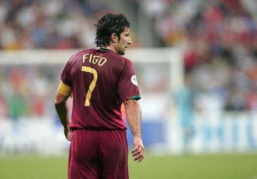 Luis Figo, una leggenda del calcio portoghese