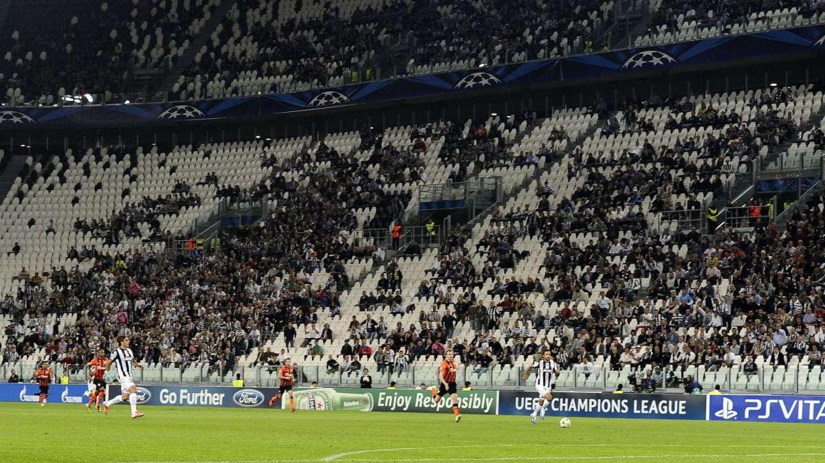 Una super Juventus annienta il Chelsea e vede gli ottavi