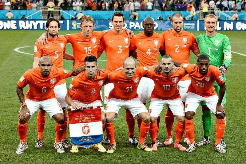 Calciomercato Barcellona - Piace un jolly olandese