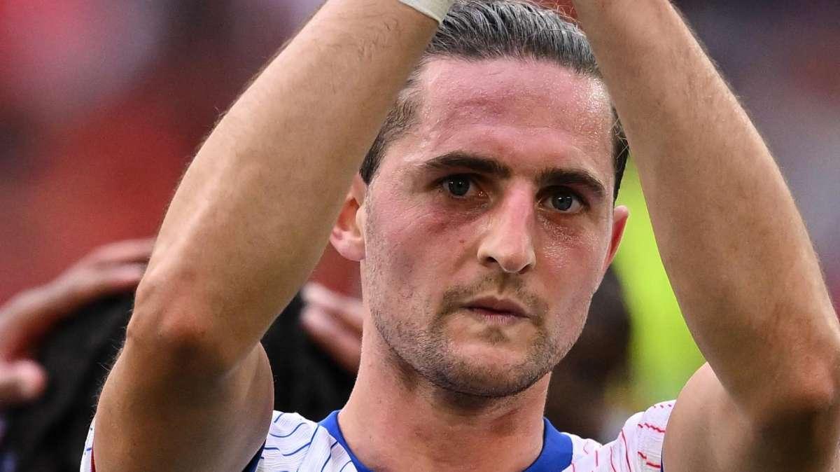 Rabiot ha deciso: vicino il suo ritorno in patria. L'ex Juve a un passo dal Marsiglia di De Zerbi