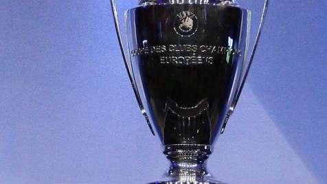 Bayer, Castro e Hegeler out col Manchester United