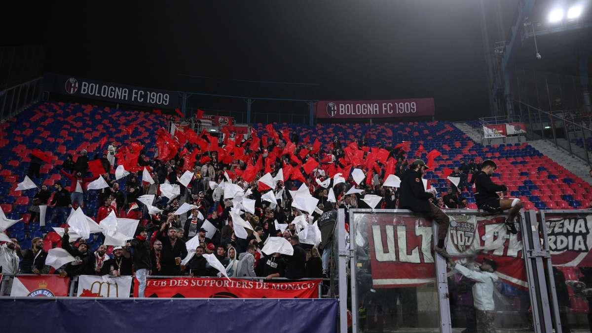 Tifosi del Monaco aggrediti a Bologna, indaga la polizia 