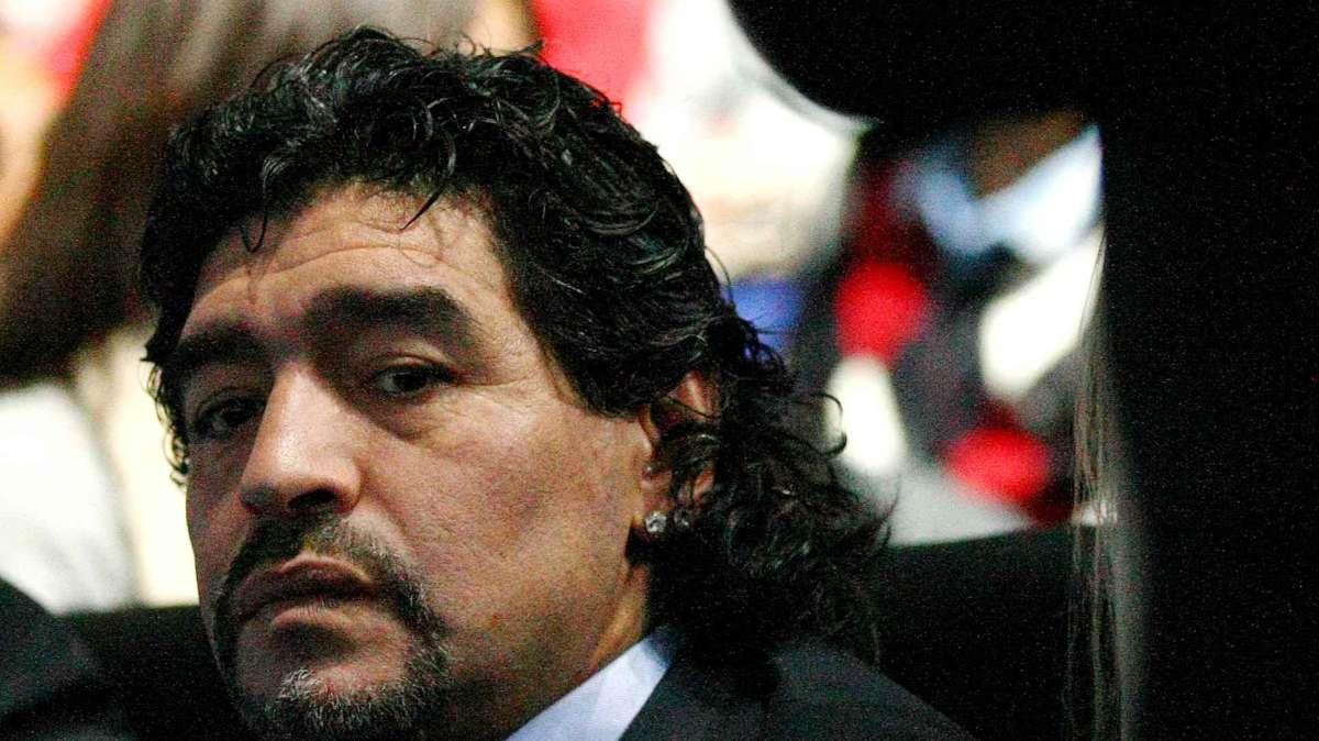 Maradona nuovamente operato