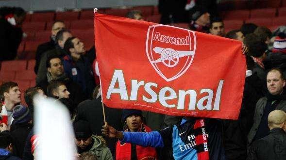 Calciomercato Arsenal, si avvicina un uomo di Ranieri ma Sanchez spinge per una riserva del Barça