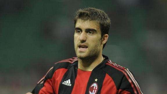 Bayern Monaco, piace l'ex Milan Papastathopoulos