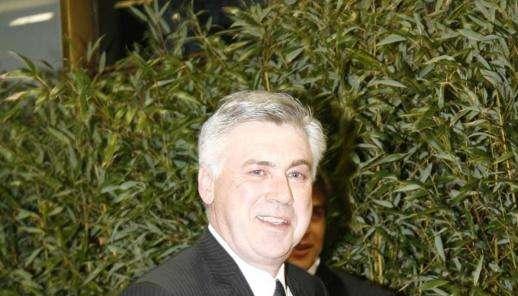 PSG, Ancelotti: "Hazard non ci interessa"