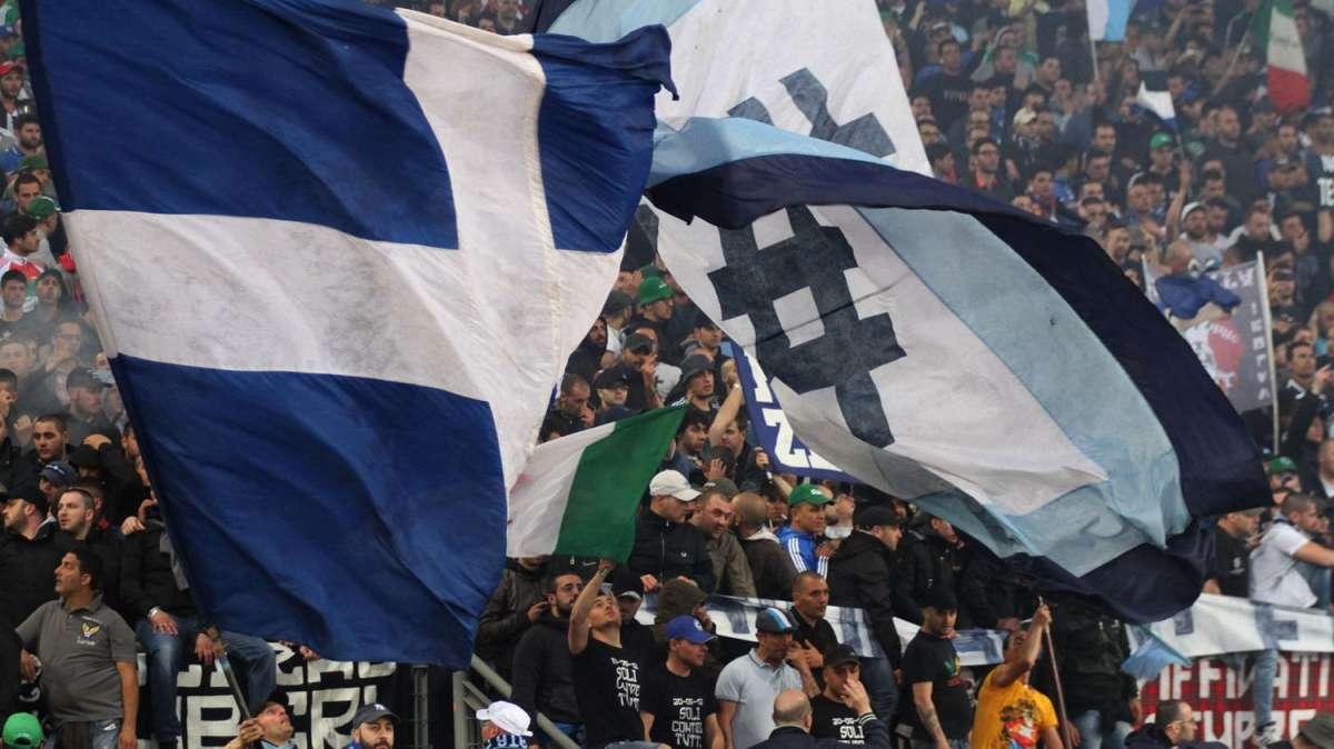 Napoli, scontri con tifosi dell'Aik Solna