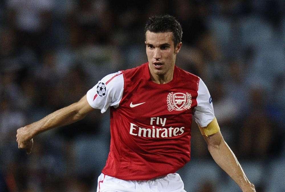 Arsenal, il rinnovo di van Persie è più lontano
