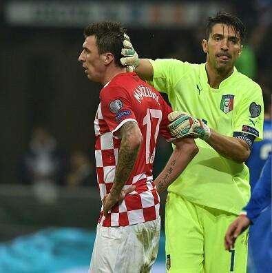 Juve, brutte notizie per Allegri: Buffon e Mandzukic rischiano di saltare il Milan