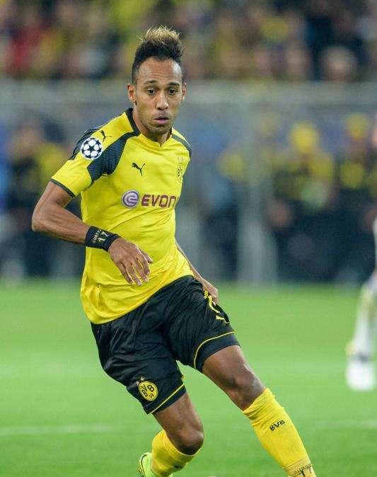 Dortmund, Aubameyang via a fine stagione