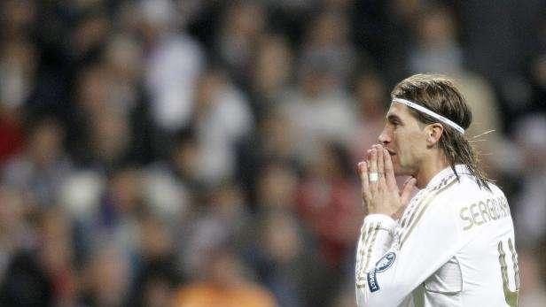 Ammonizioni cercate, l'Uefa indaga su Ramos e Xabi Alonso