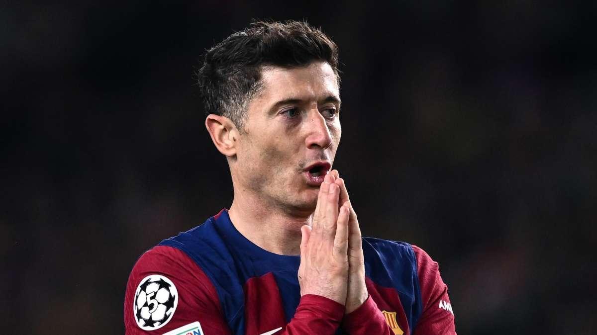 Barça, ma che combini? La difesa alta di Flick si sta rivelando un suicidio: urgono immediate contromisure