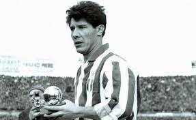 Pallone d'oro - 1961 vince "Il cabezon". Il pallone d'oro sbarca in Italia