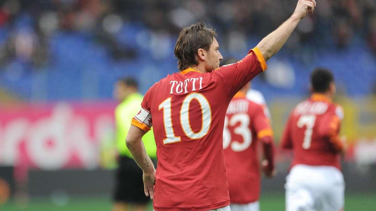 Roma, Totti: "Voglio vincere domani, poi penseremo al derby"