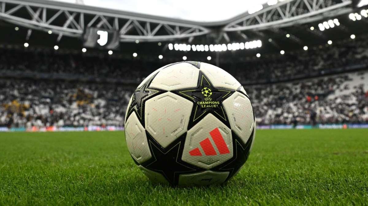 Gazzetta - "Champions buona la terza"