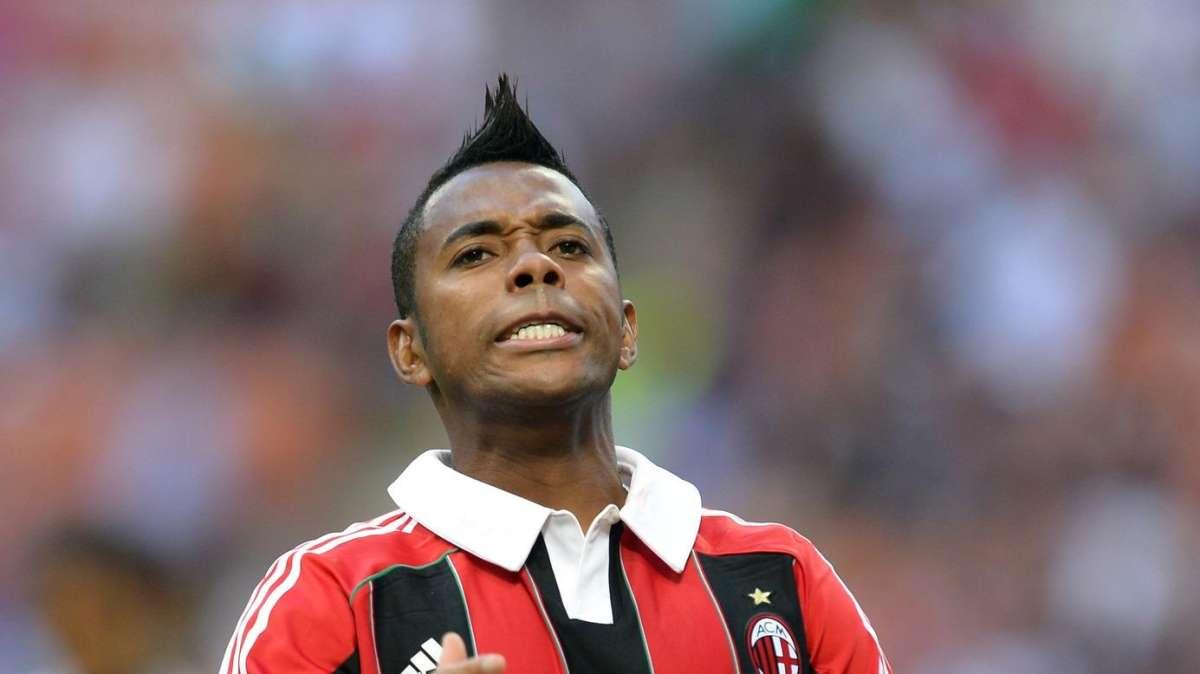 Milan, torna a disposizione Robinho