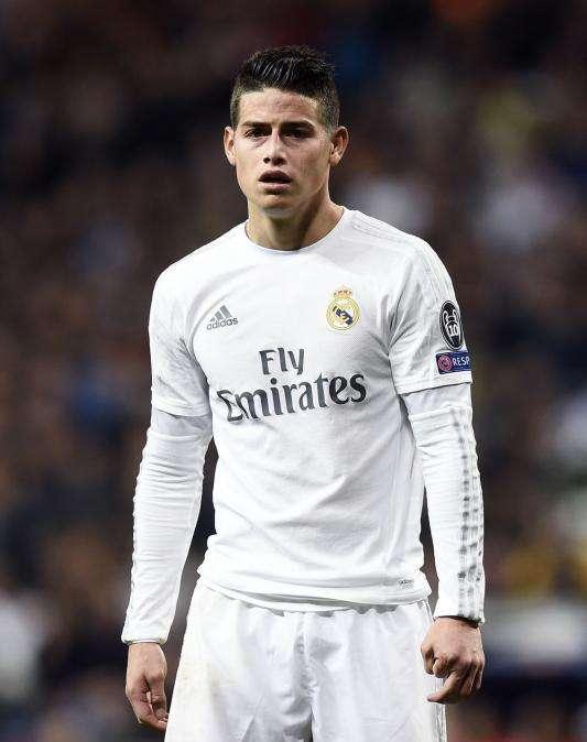Real Madrid, James sul piede di partenza