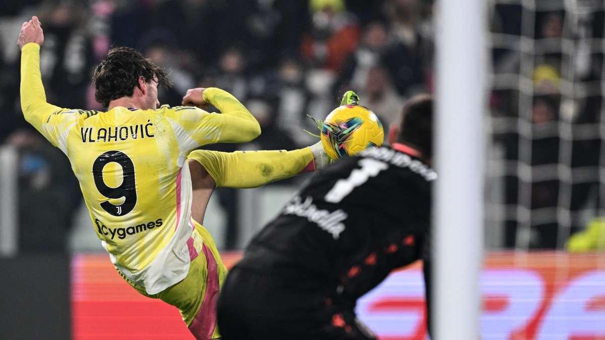  L'Arsenal non molla Vlahovic: possibile offerta a gennaio?