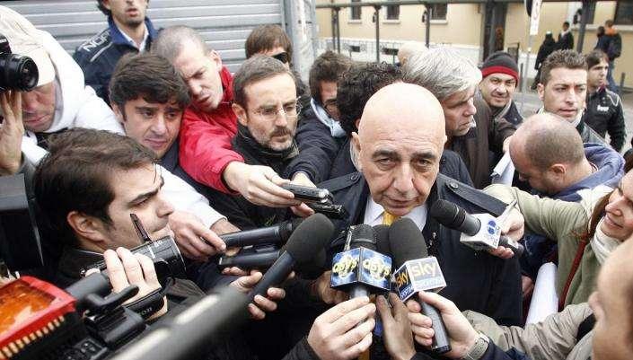 Milan, Galliani: "A gennaio arriverà un attaccante"